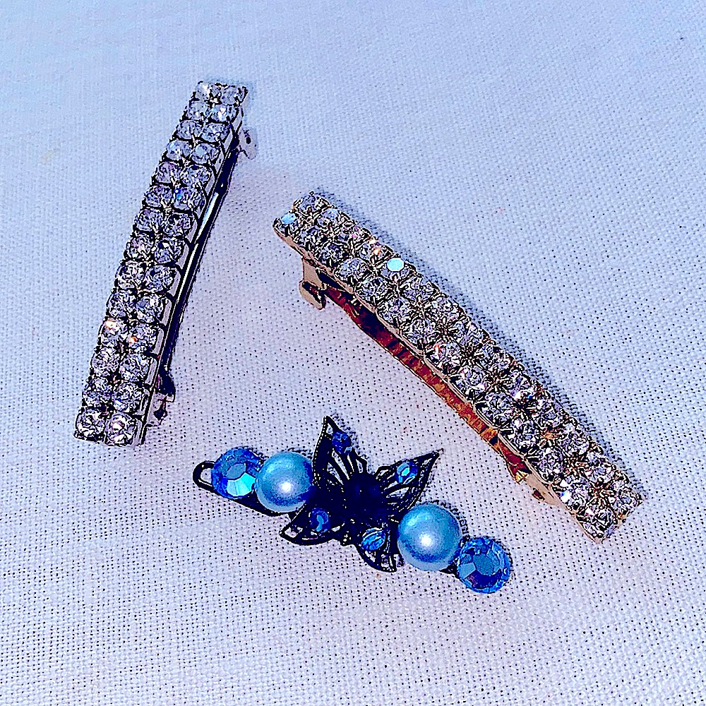 Set Of 3 Shimmering Hair Clips.